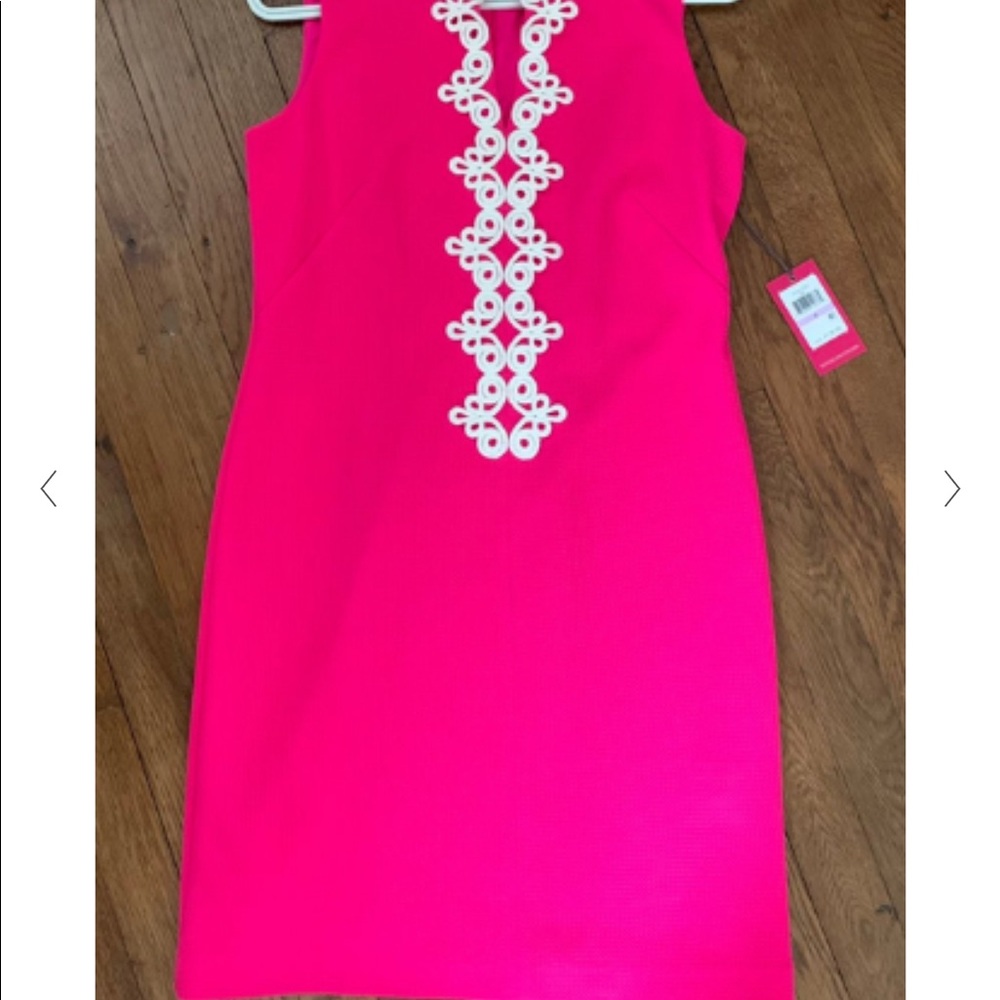 Gorgeous Vince Camuto Shift Dress